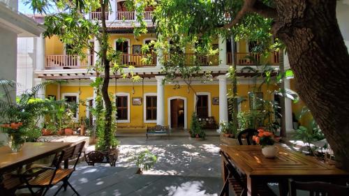 White Town House | Gratitude Heritage