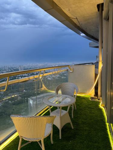 Noida Apartment | Grey Stone 41th floor river&city view