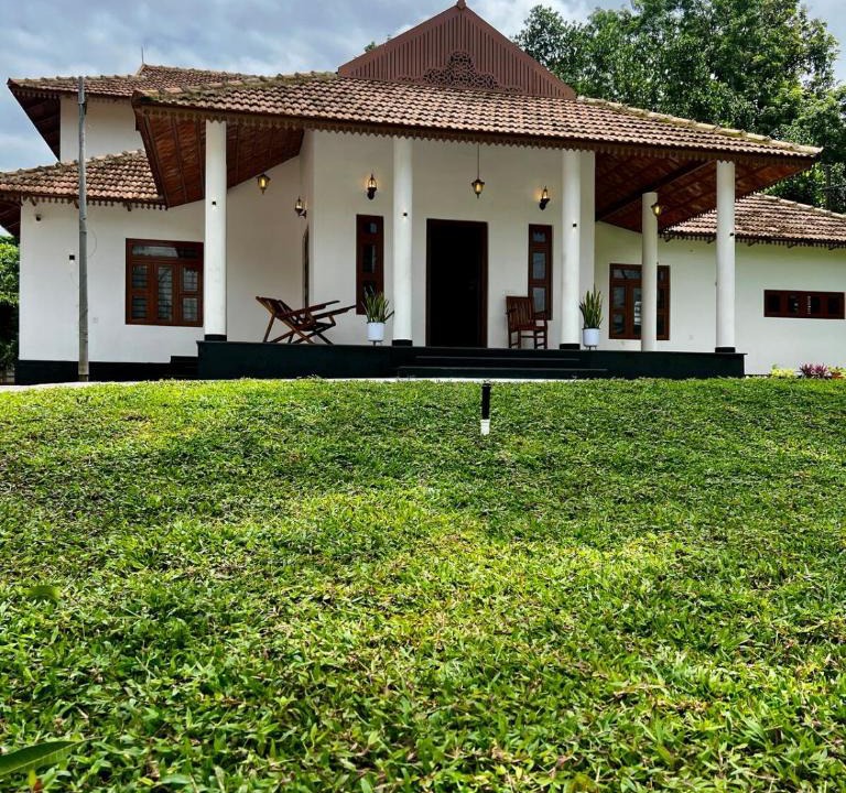 Alattur Villa | Haritham Heritage Villa