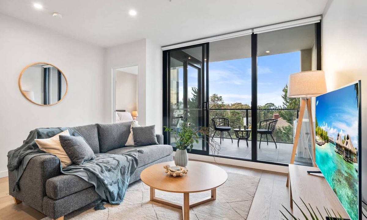 Heidelberg Apartment | Heidelberg 2BR + Parking Near Austin Hospital