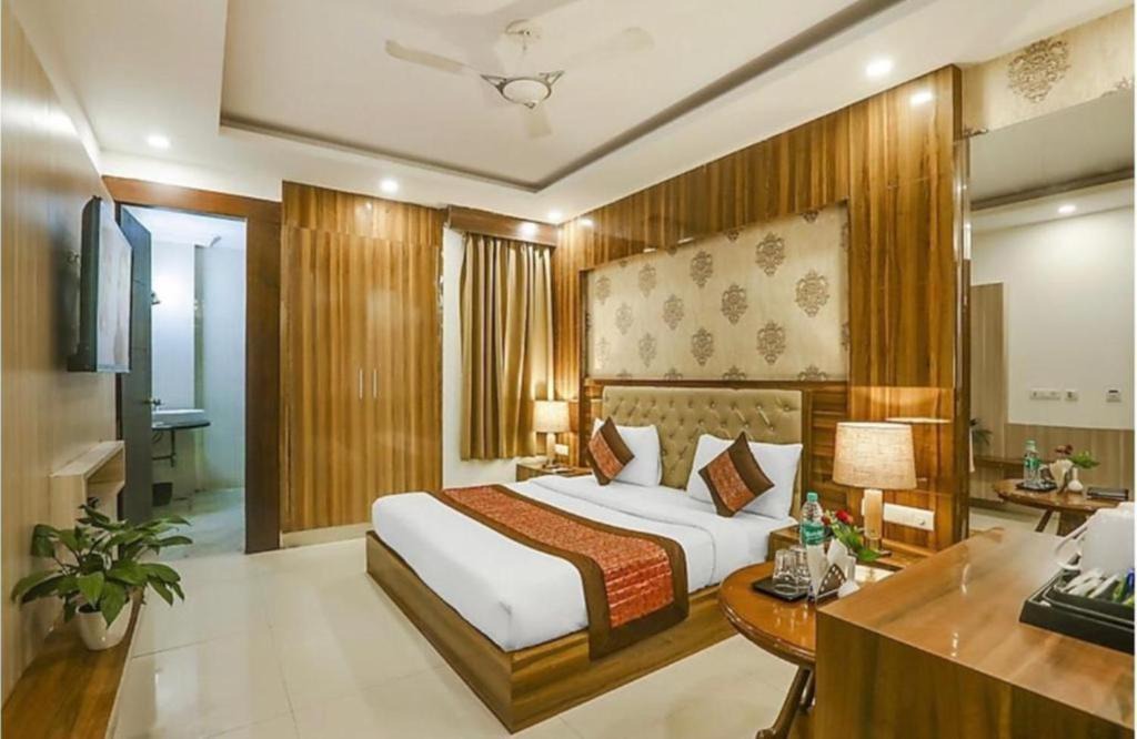 South West Hotel | Hotel Almati Inn Near IGI Delhi Airport - With Free Airport Pickup