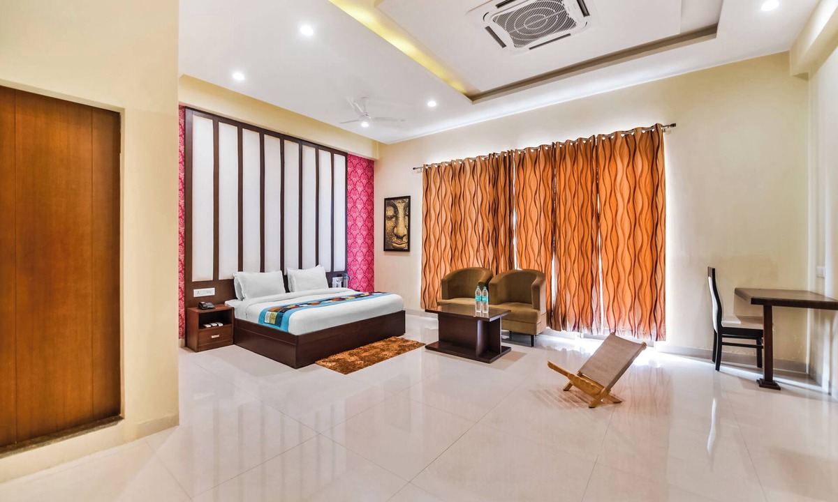 Chittorgarh Hotel | Hotel Amrit Manthan