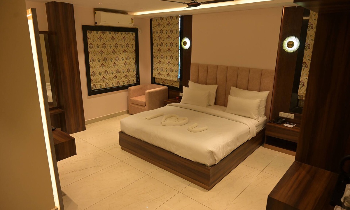 Patia Hotel | Hotel Ananta Sayana