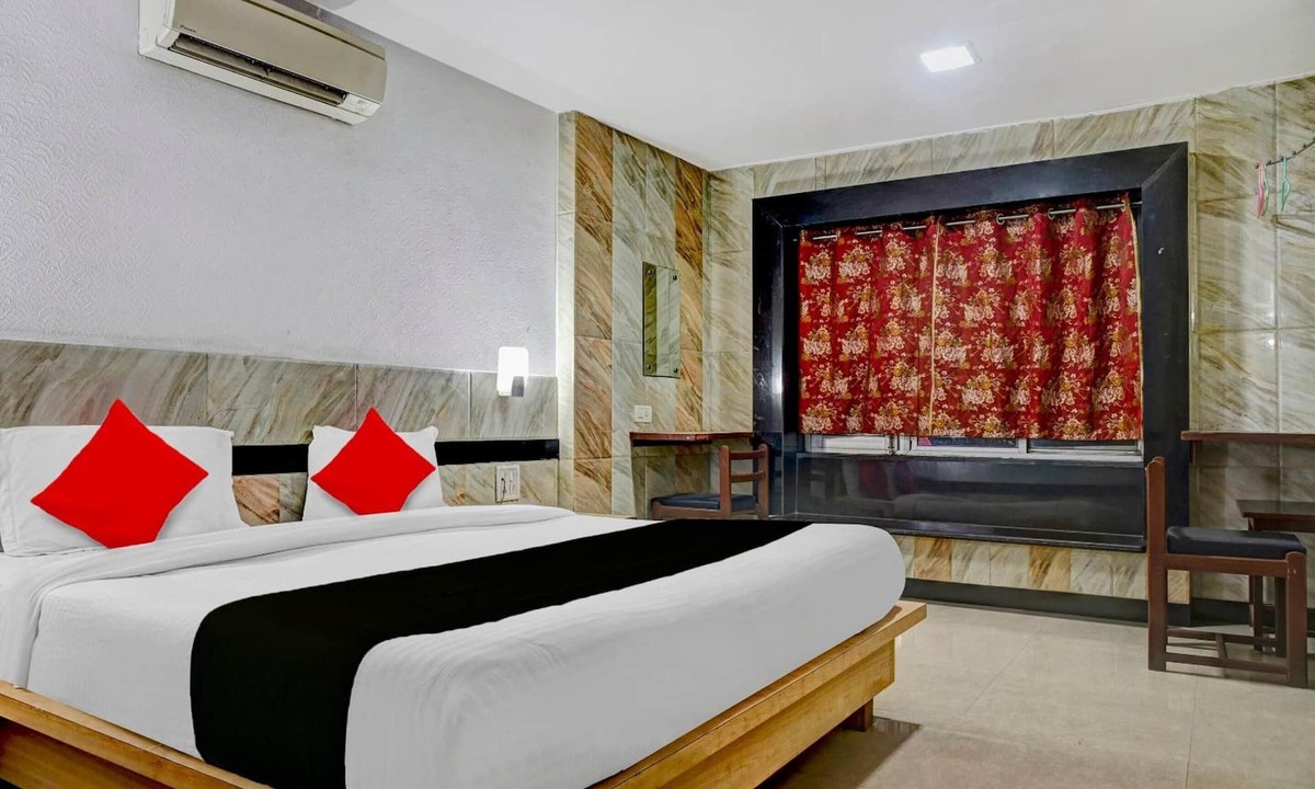 Maharana Pratap Nagar Hotel | Hotel Arch Manor Deluxe