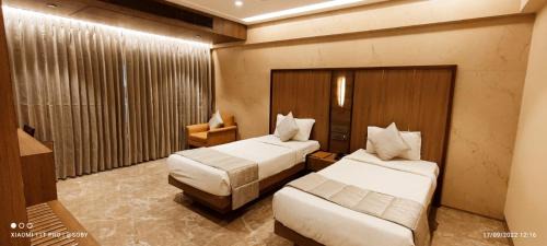 Mulund West Hotel | HOTEL ARCHANA RESIDENCY