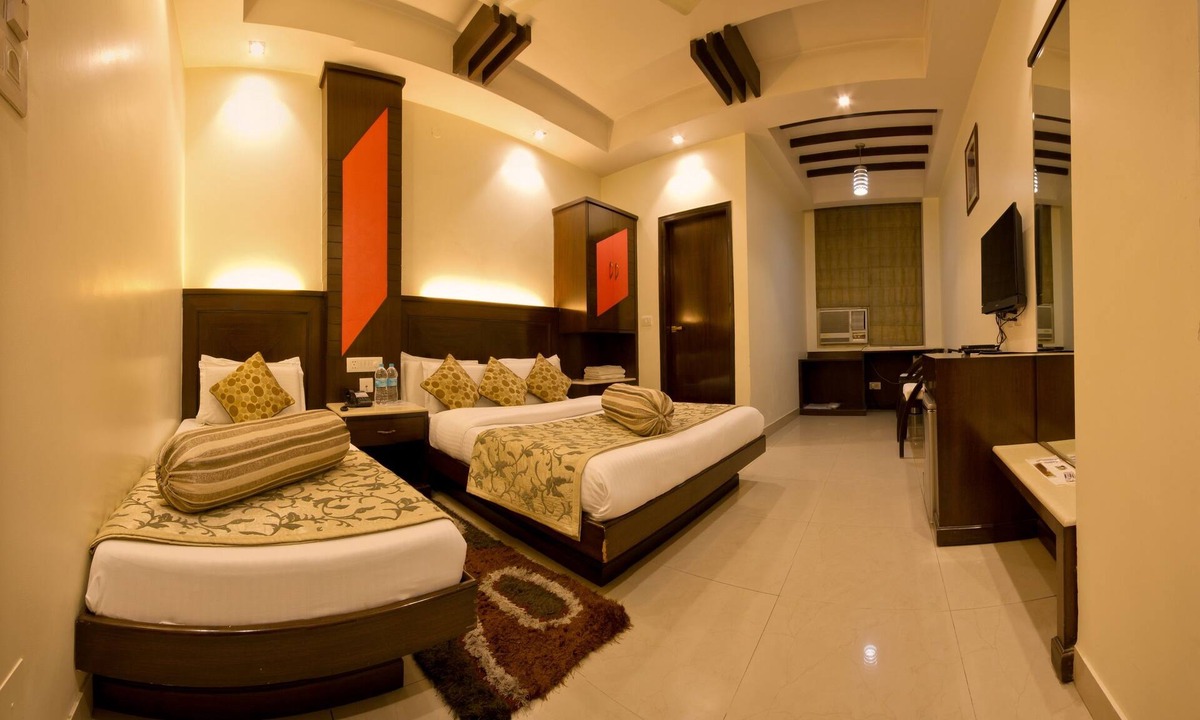 Karol Bagh Hotel | Hotel Aster Inn