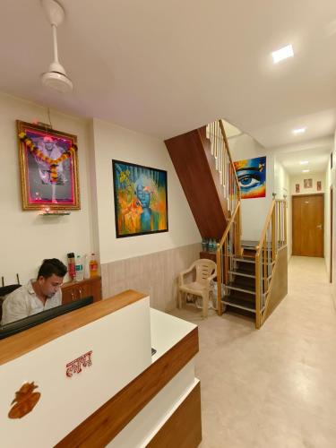 Airport Area Hotel | Hotel Beach Crown Juhu