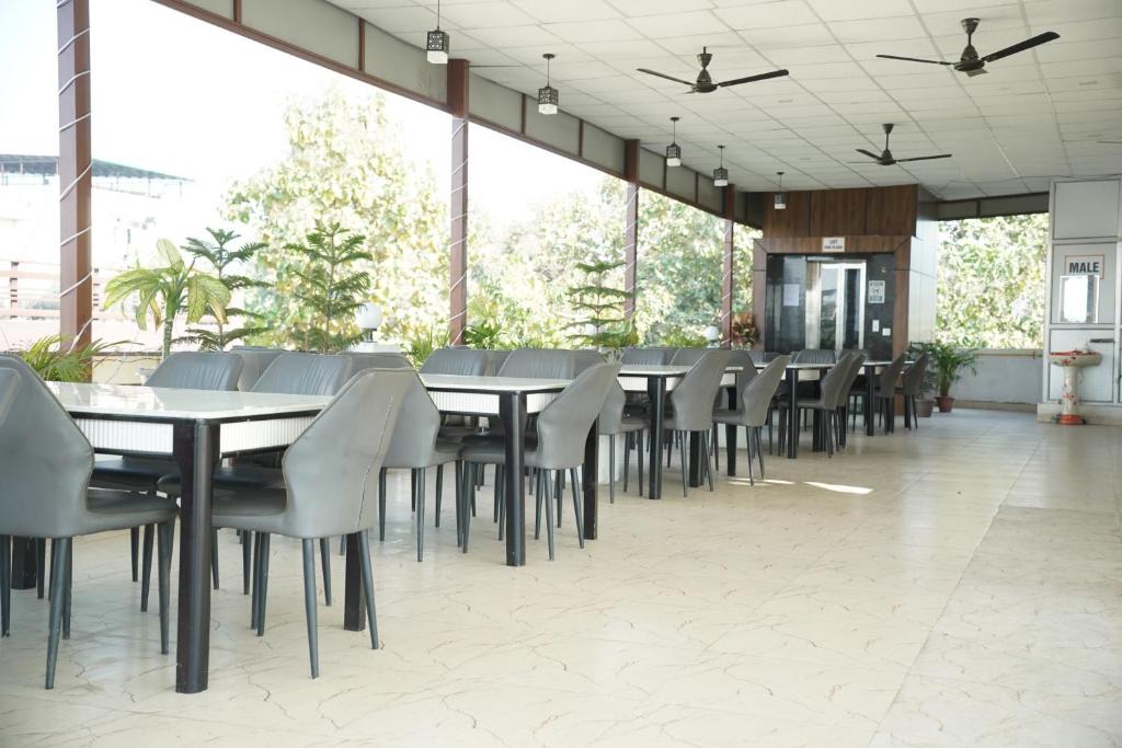 Rishikesh Hotel | Hotel Bindram Palace - Rishikesh