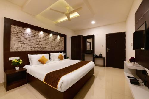 Begur Hotel | Hotel BV Colours Bommanahalli