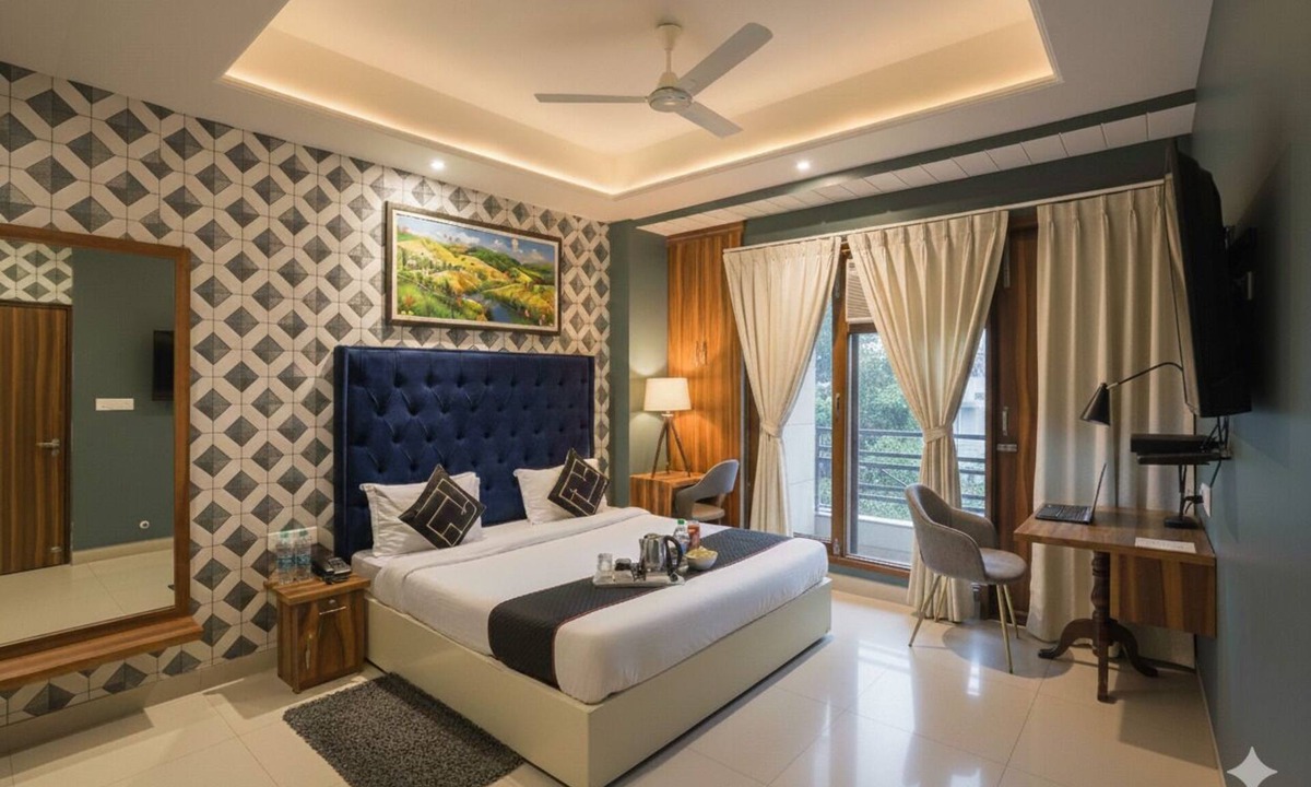 Sector 15 Hotel | Hotel Church House - Rohini I Near Metro I Spacious Rooms I Friendly Staff I Most Preferred Hotel In Rohini
