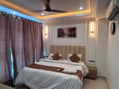 Greater Noida House | hotel elite inn