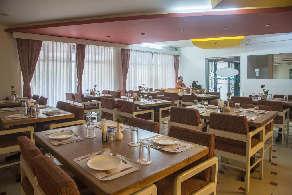 Bangalore City Center Hotel | Hotel Geo