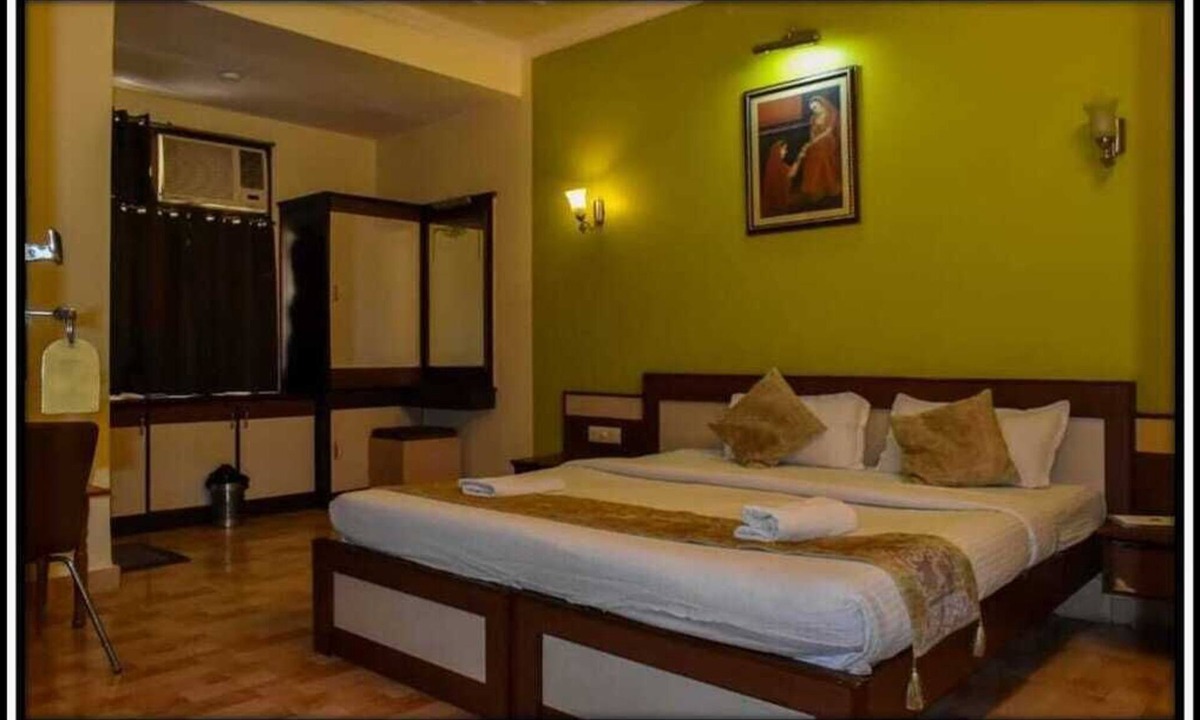 Amer Fort Road Hotel | HOTEL JAIPUR HERITAGE