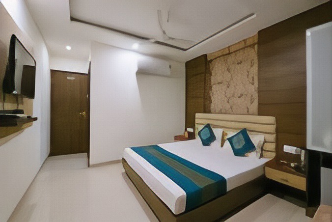 Ujjain Hotel | Hotel King Palace