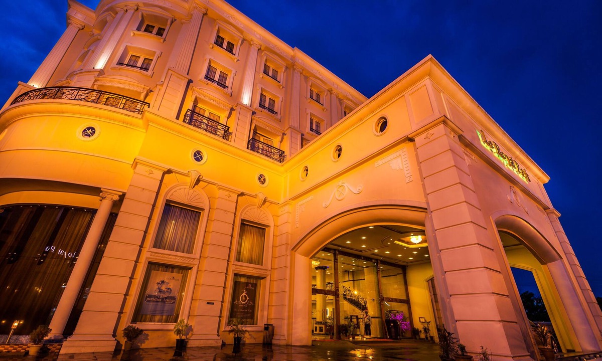 Kalapettai Hotel | Hotel Le Royal Park