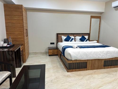 Falakata Hotel | Hotel Manjit Banquet