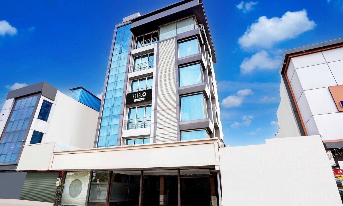 Ahmedabad House | Hotel O Airport Road