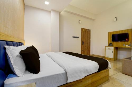 Kedavur Hotel | Hotel O by OYO REFRESH INN & SUITES