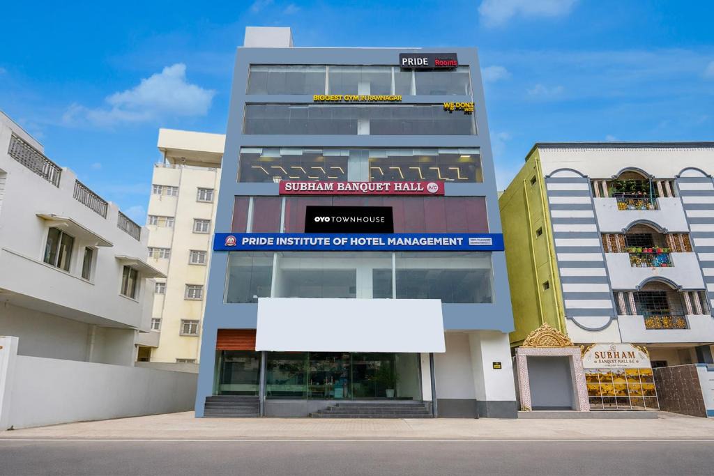 Hyderabad Hotel | Hotel O R Eleven