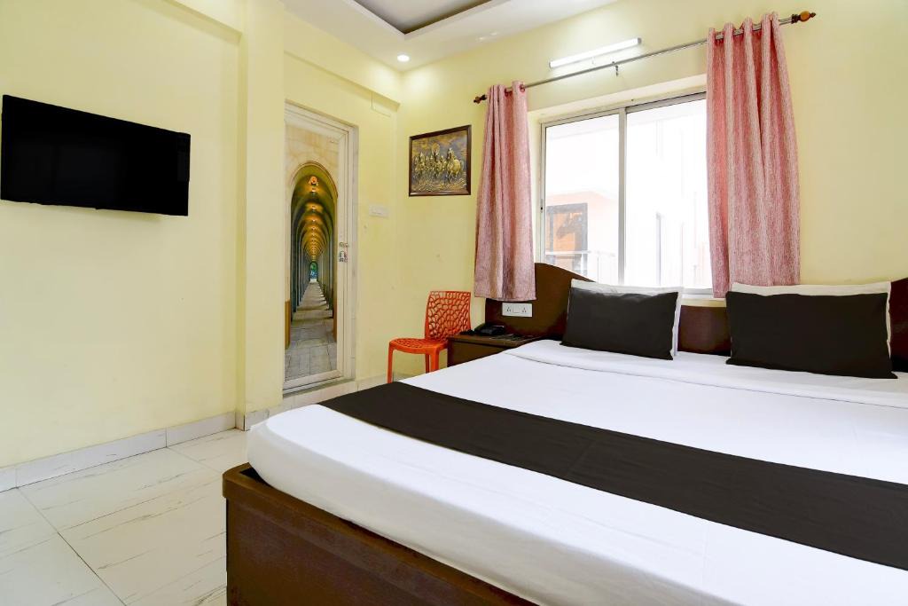 Rajarhat Hotel | Hotel O The Crown of Indian Hotel