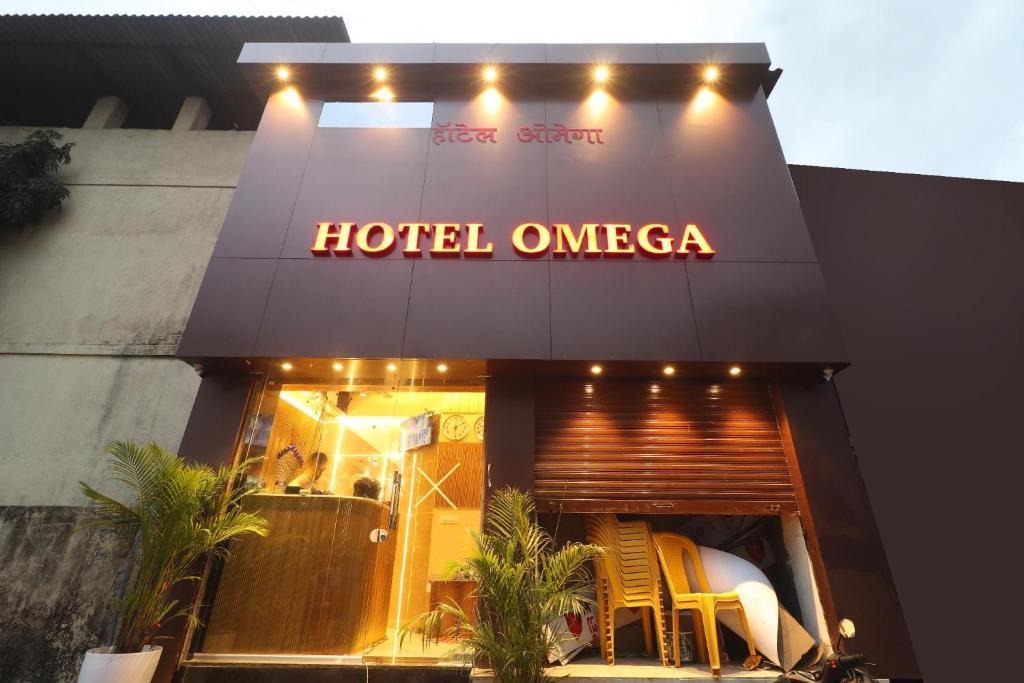 Dharavi Hotel | Hotel Omega