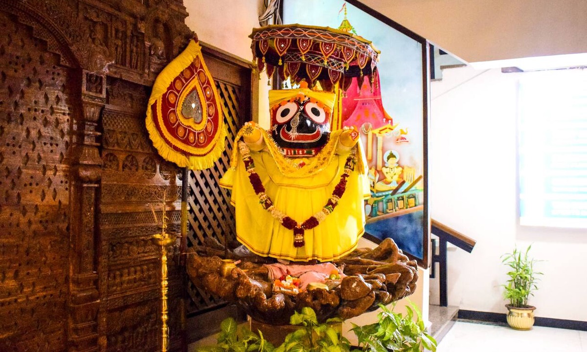 Bhubaneshwar Hotel | Hotel Pushpak