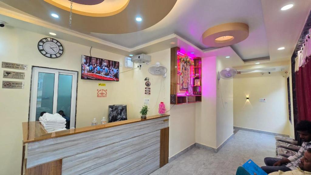 Ayodhya House | hotel ramayanam stap a awey shree Ram janmabhoomi