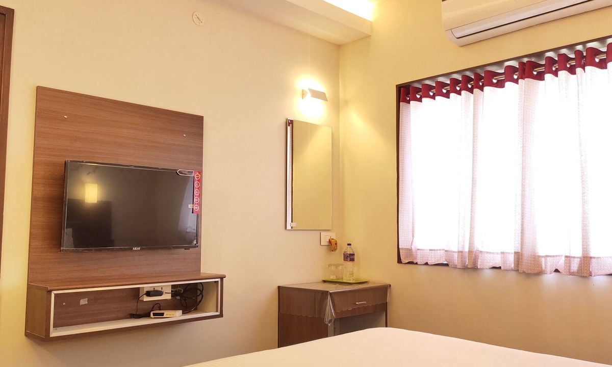 Tiruchirappalli Hotel | Hotel Rhythm Grand Suite