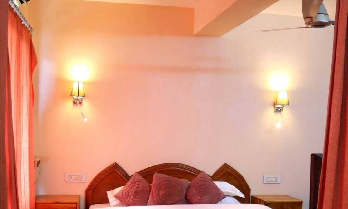 Tura Hotel | Hotel Rikman Continental