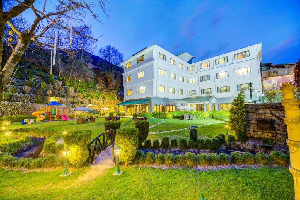 Simsa Village Resort | Hotel Rock Manali -A Unit of Akhnoor Hotels Pvt Ltd