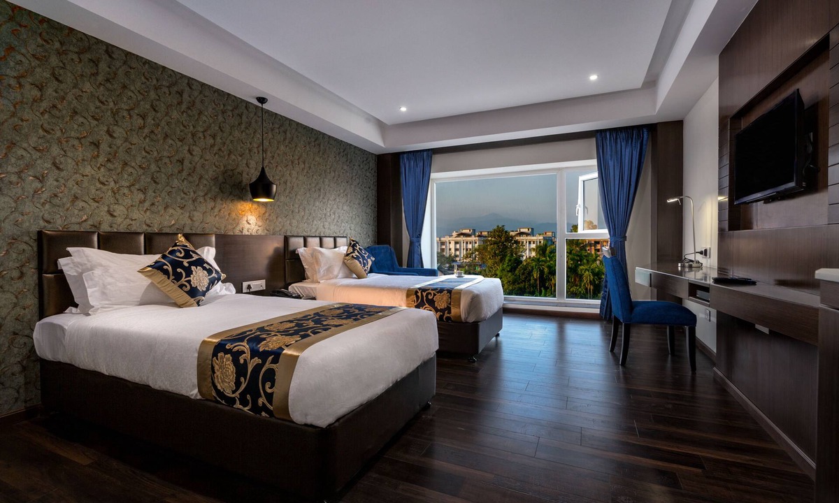 Siliguri Hotel | Hotel Saffron Crest