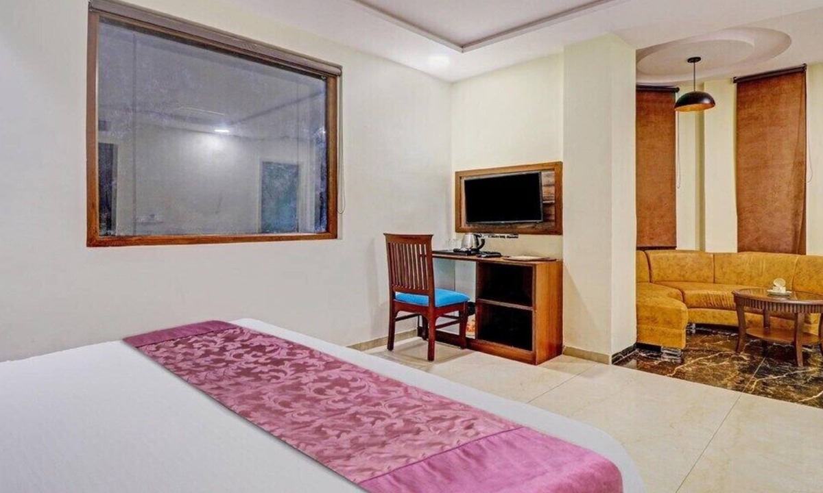 Taj Ganj Hotel | Hotel Sahibs City Star Agra