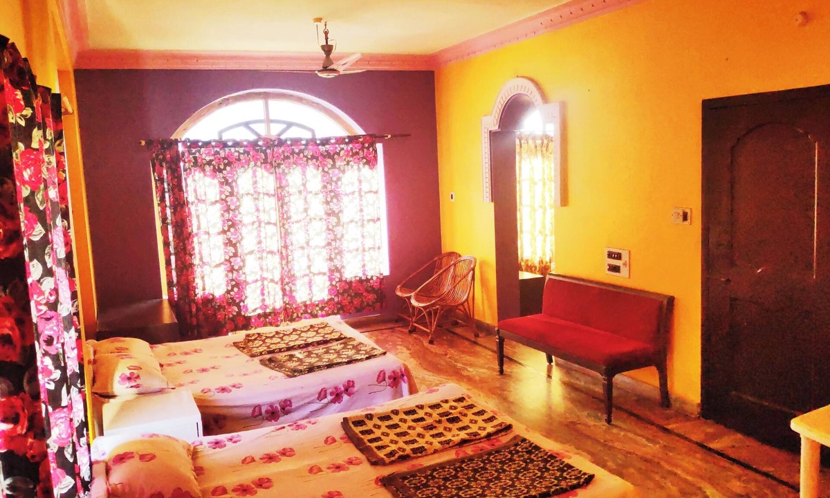 Samse Cabin | Hotel Sri Devi Comforts