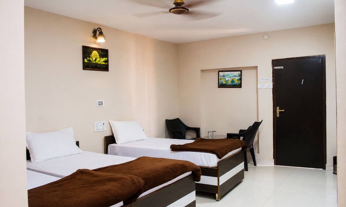 Semiliguda Hotel | Hotel Sri Ram