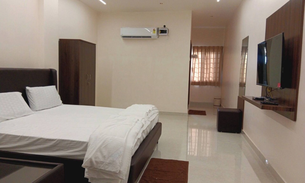Bapatla Hotel | Hotel Surya Grand
