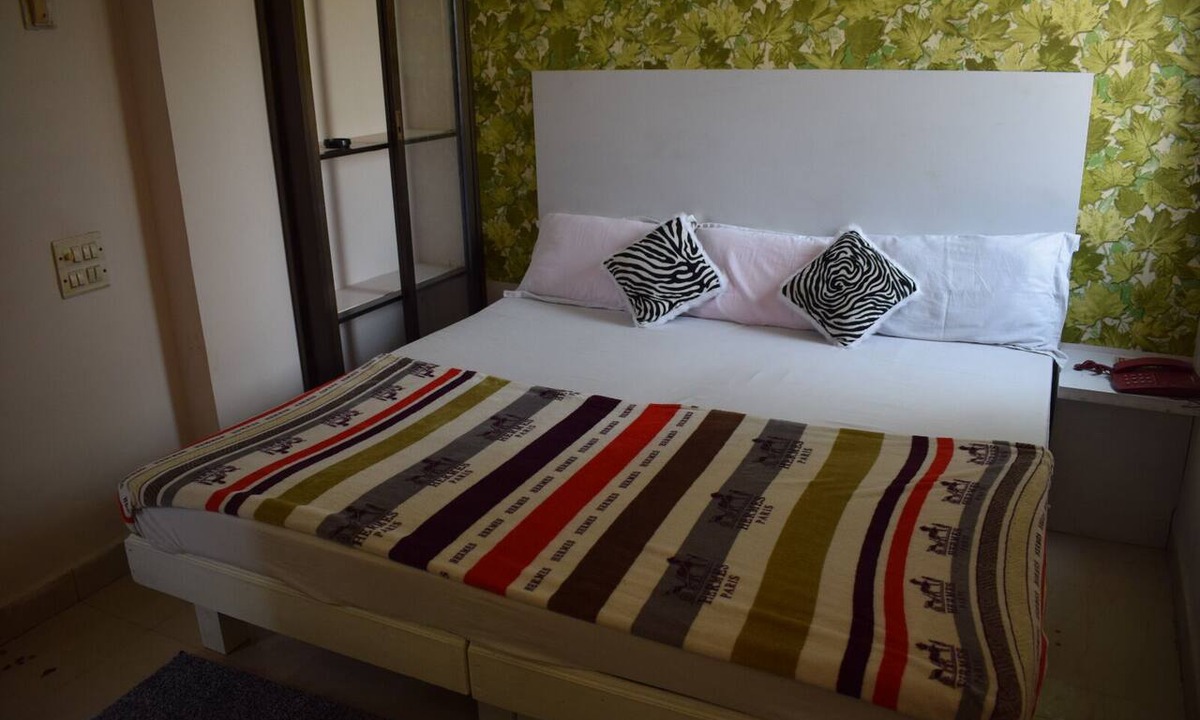 Nanded Hotel | Hotel Talha Residency