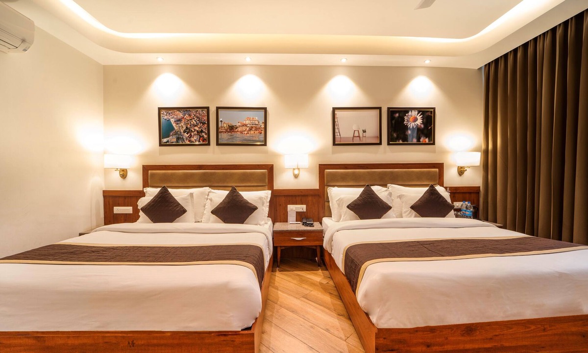 Katra Hotel | Hotel The Grand Dewan