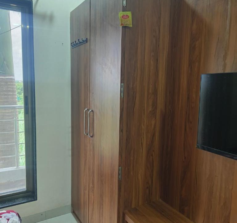 Gevrai Cabin | Hotel Trimurti
