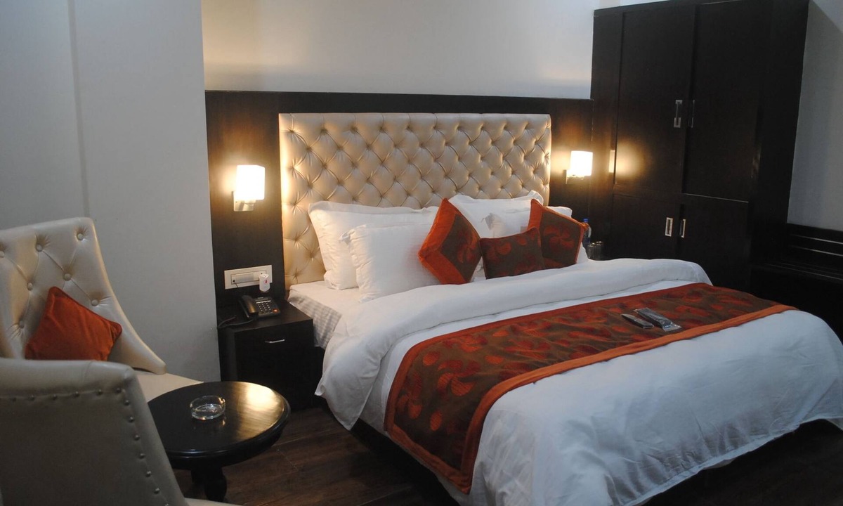 Bhagsu Nag Hotel | Hotel Triund Heights