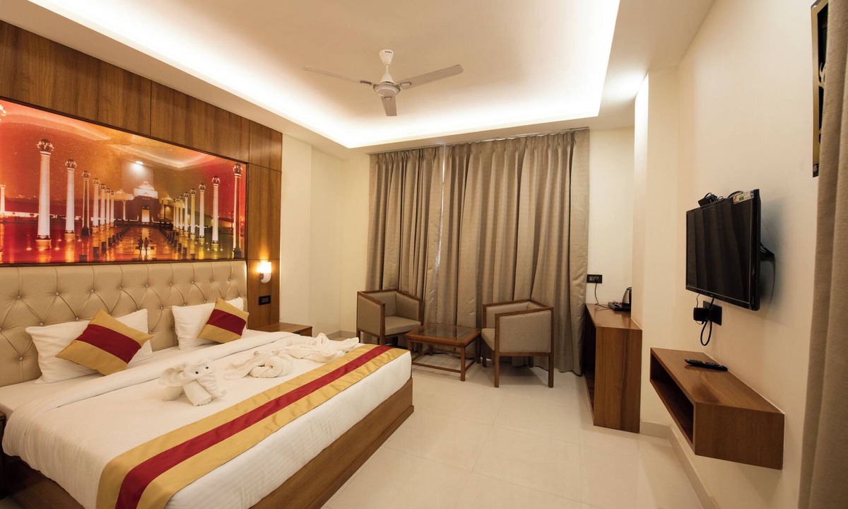 Indira Nagar Hotel | HOTEL URBANE INN