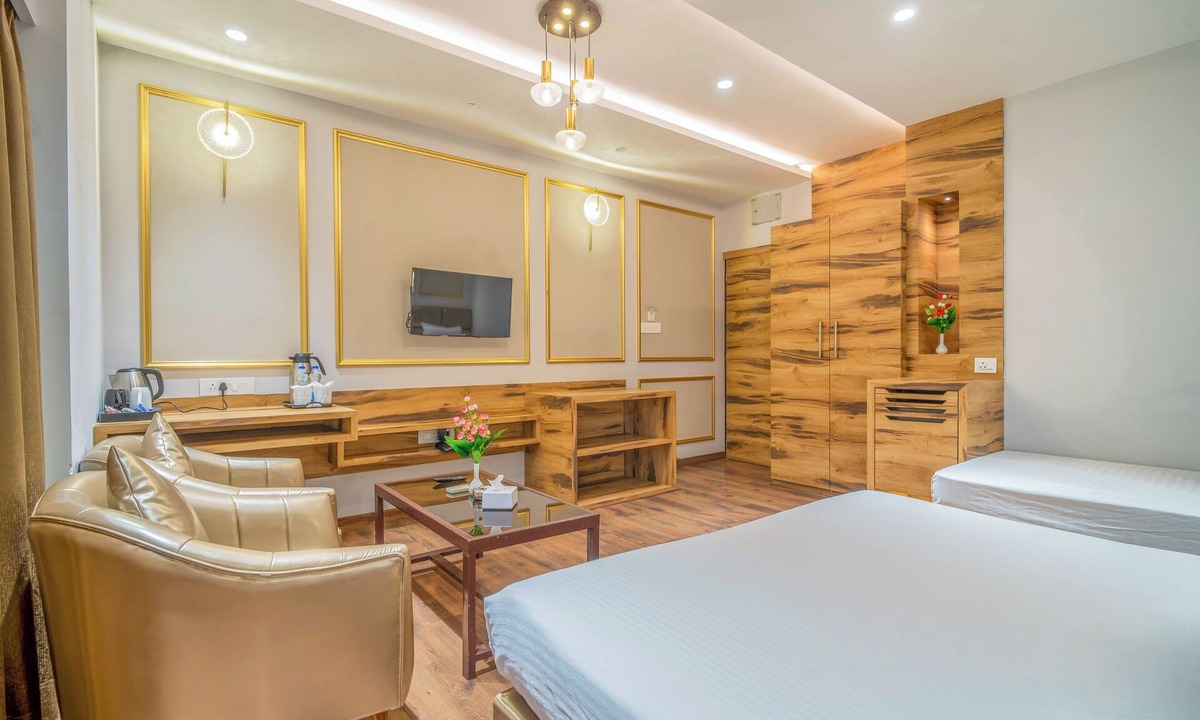 Guna Hotel | Hotel Varun