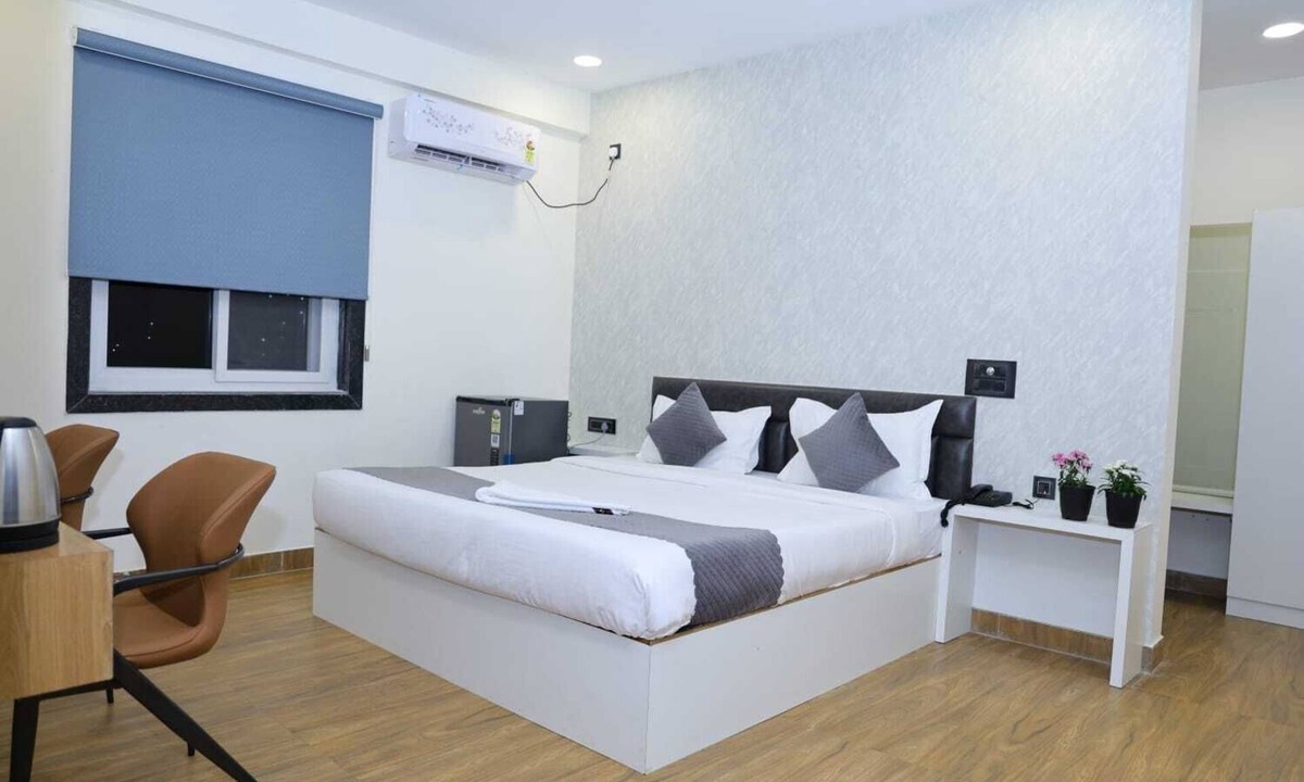 Shamshabad Hotel | Hotel Vista Airport Zone