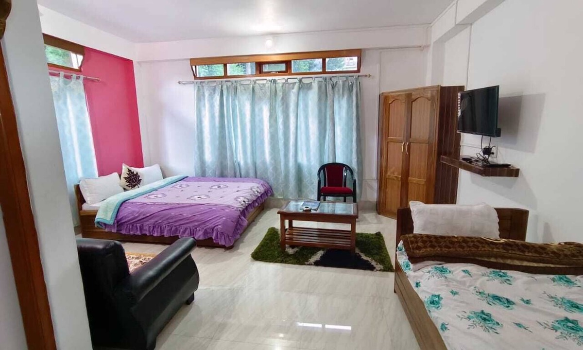 Tawang Hotel | Hotel White Tara
