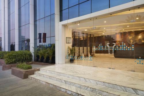 Nagavara Hotel | Howard Johnson By Wyndham, Hebbal, Bengaluru