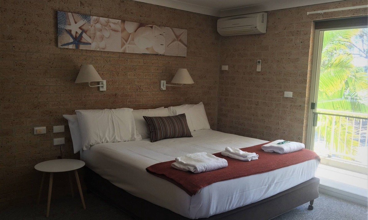 Huskisson Hotel | Huskisson Bayside Resort