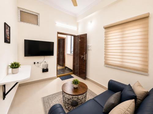 Hyderabad Apartment | Jaya's Cozy Studio flat, Near HITEC City and Kondapur