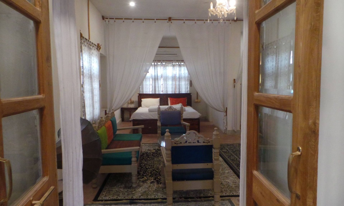Uchiyarda Hotel | Jog Niwas By Banera