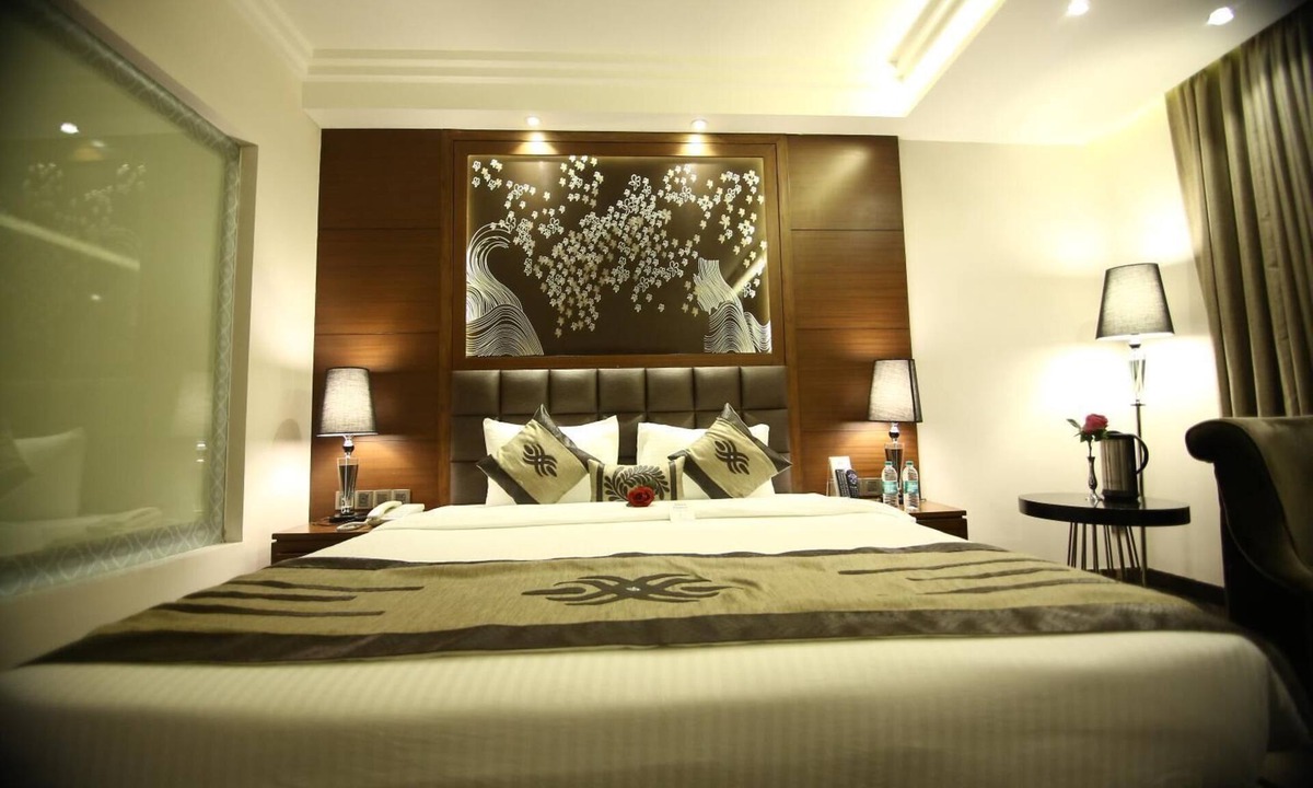 Safdarjung Enclave Hotel | JRD Exotica