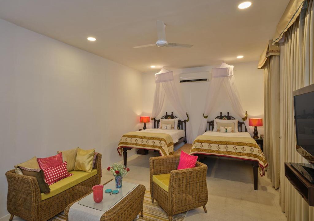Ahmedabad City Centre Hotel | juSTa Diwans Bungalow