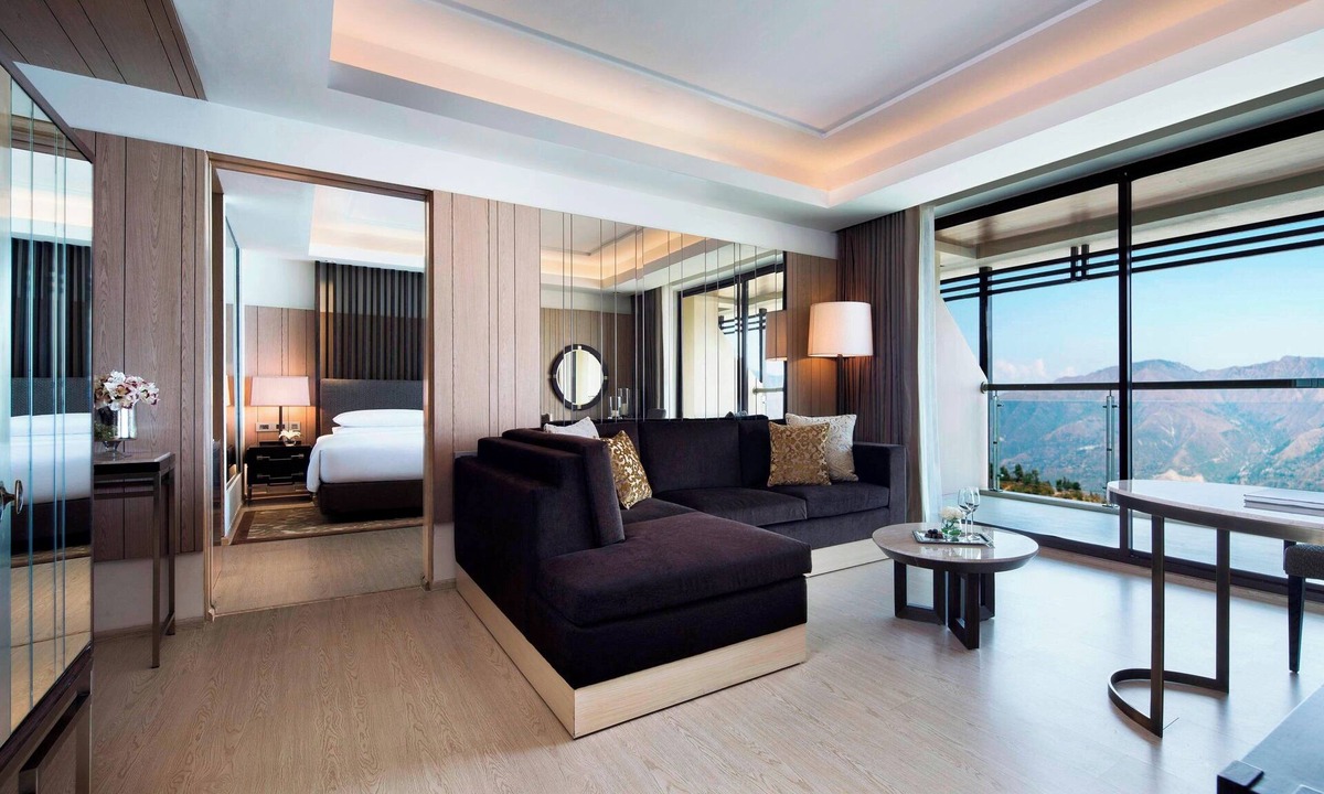Mussoorie Hotel | JW Marriott Mussoorie Walnut Grove Resort & Spa